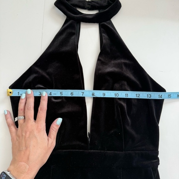 Sunset + Spring Black Halter Neck Deep Plunge Black Velvet Jumpsuit Size XS - Picture 16 of 16
